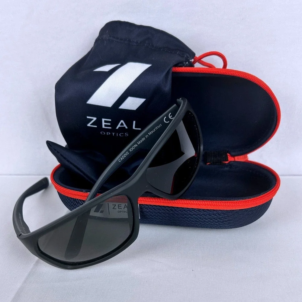 Zeal Optics Caddis Sunglasses Matte‎ Black Ellume Polarized With Case